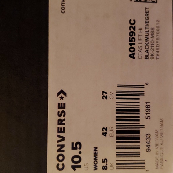 Converse CTAS Lift  Hi Platform Embroidered Floral Women's Sz: A01592C - Picture 15 of 15